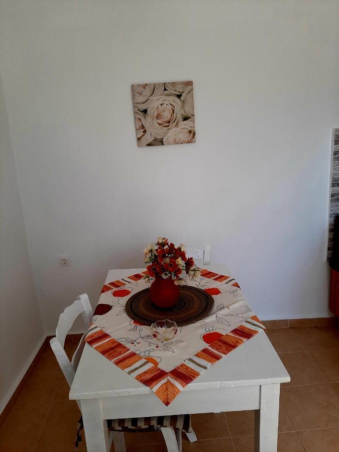 Holiday home Lemon Garden 1 Karidi